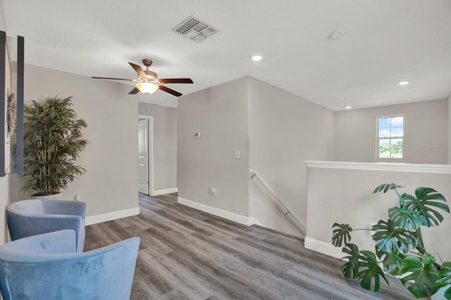 3707 DAISY BLOOM PLACE, Tampa, FL 33619