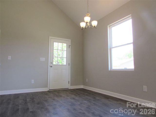1324 Reid Street, Statesville, NC 28677