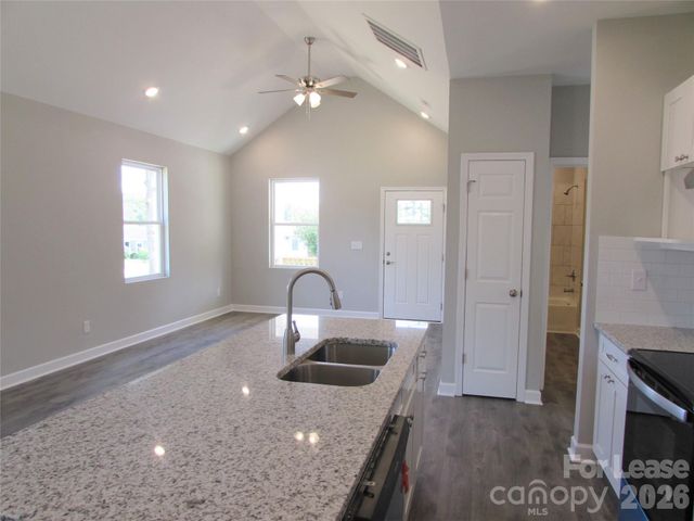 1324 Reid Street, Statesville, NC 28677