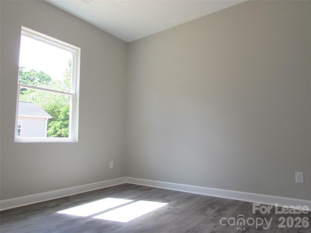 1324 Reid Street, Statesville, NC 28677