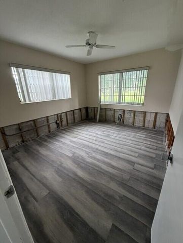 36 Norwich B, West Palm Beach, FL 33417
