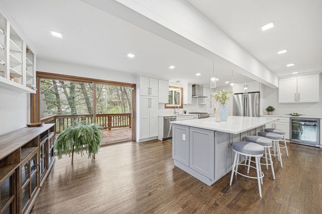19 Old Road, Weston, MA 02493