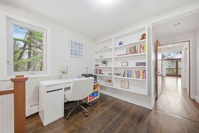 19 Old Road, Weston, MA 02493