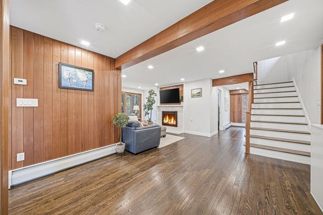 19 Old Road, Weston, MA 02493