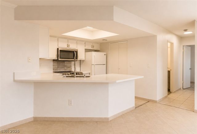 8600 West Charleston Boulevard 1204, Las Vegas, NV 89117