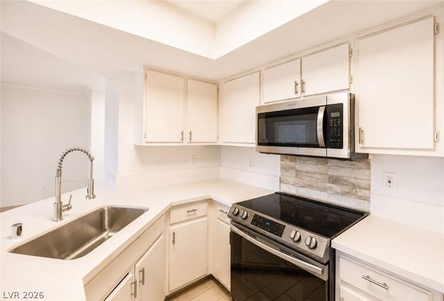 8600 West Charleston Boulevard 1204, Las Vegas, NV 89117