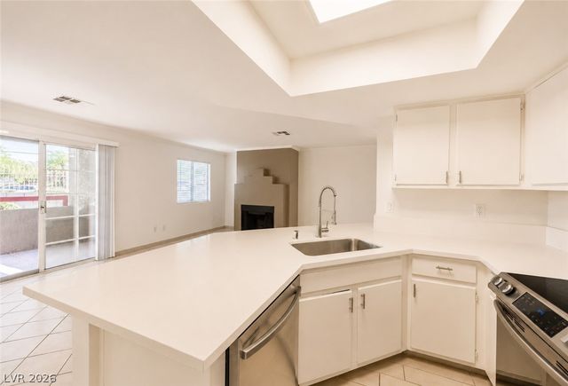 8600 West Charleston Boulevard 1204, Las Vegas, NV 89117