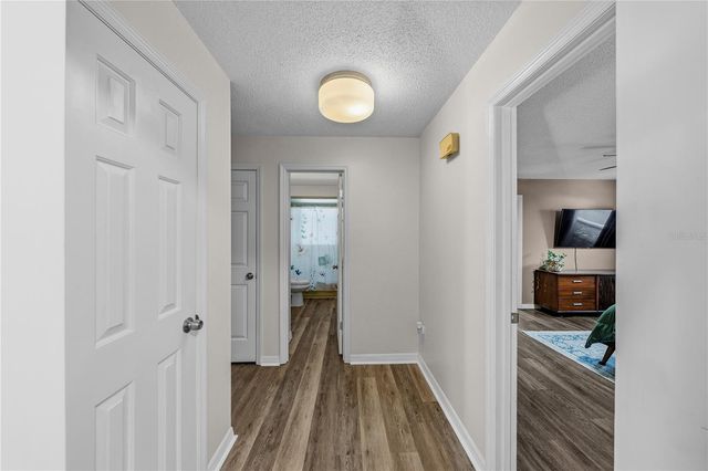 1002 PINE TREE DRIVE, Eustis, FL 32726