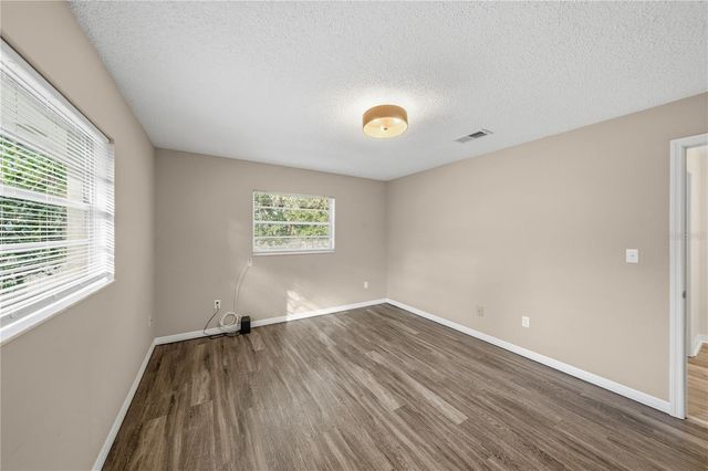 1002 PINE TREE DRIVE, Eustis, FL 32726