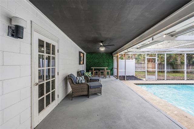 1002 PINE TREE DRIVE, Eustis, FL 32726