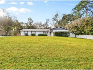 1002 PINE TREE DRIVE, Eustis, FL 32726