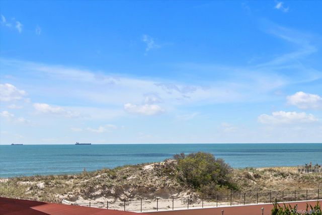 2 Richmond Road 3U, Lido Beach, NY 11561