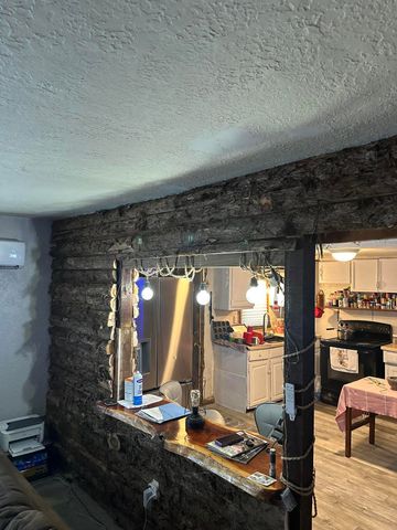 7 Box Street, Arcola, MO 65603