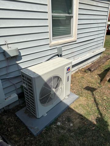 7 Box Street, Arcola, MO 65603