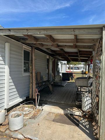 7 Box Street, Arcola, MO 65603