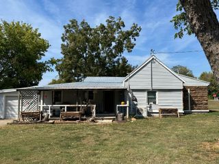 7 Box Street, Arcola, MO 65603