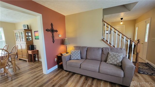 5992 Mount Royal Drive, Clayton, OH 45315