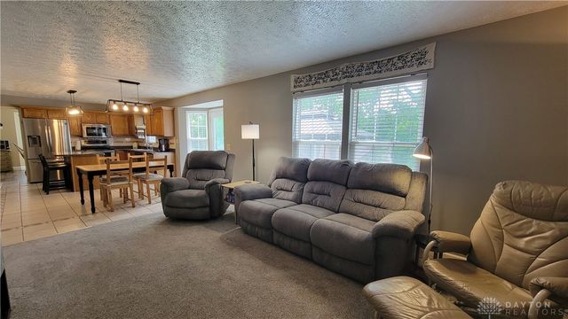 5992 Mount Royal Drive, Clayton, OH 45315