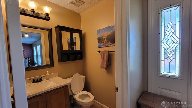5992 Mount Royal Drive, Clayton, OH 45315