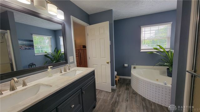 5992 Mount Royal Drive, Clayton, OH 45315