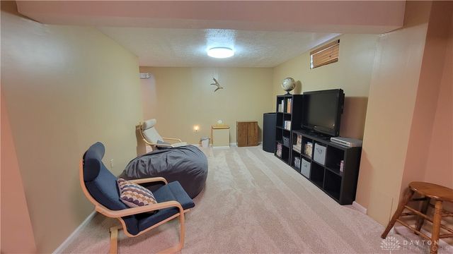 5992 Mount Royal Drive, Clayton, OH 45315