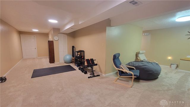 5992 Mount Royal Drive, Clayton, OH 45315