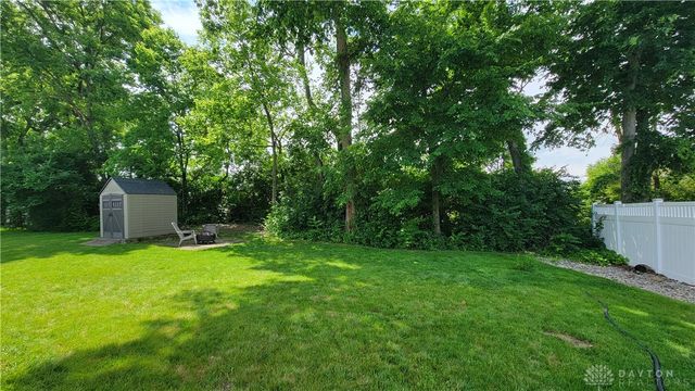 5992 Mount Royal Drive, Clayton, OH 45315
