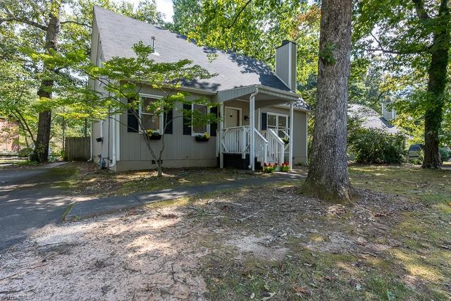 1349 Brookwood Drive, Winston-salem, NC 27106