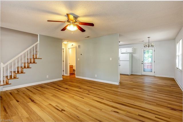 1349 Brookwood Drive, Winston-salem, NC 27106