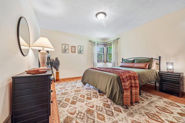 1730 Lilly LANE, New Berlin, WI 53146