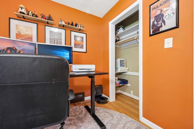 1730 Lilly LANE, New Berlin, WI 53146