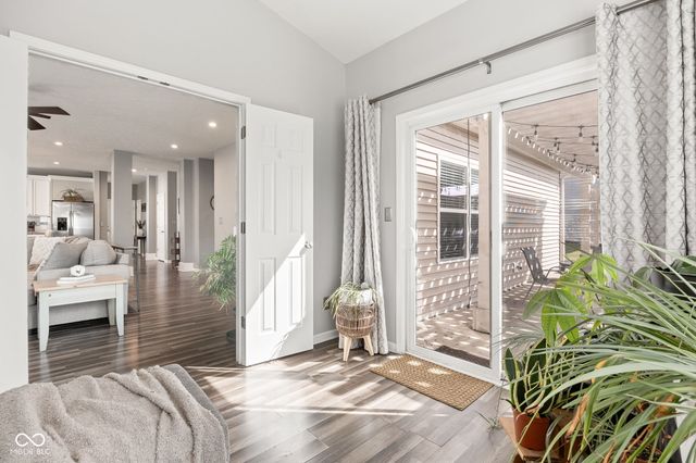 865 Burntwood Way, Westfield, IN 46074