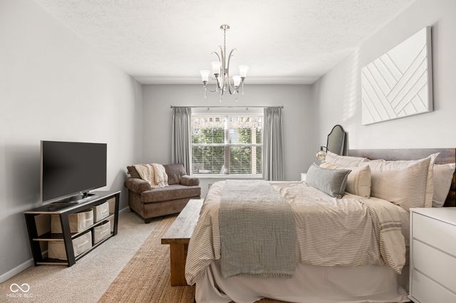 865 Burntwood Way, Westfield, IN 46074