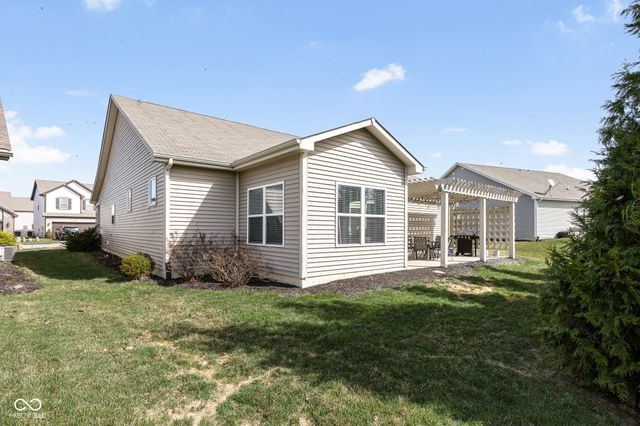 865 Burntwood Way, Westfield, IN 46074