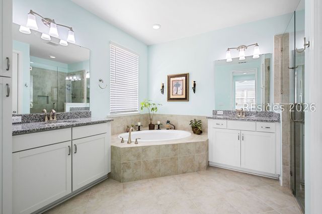 776 St. Somewhere Dr, Hardeeville, SC 29927