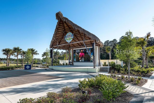 776 St. Somewhere Dr, Hardeeville, SC 29927