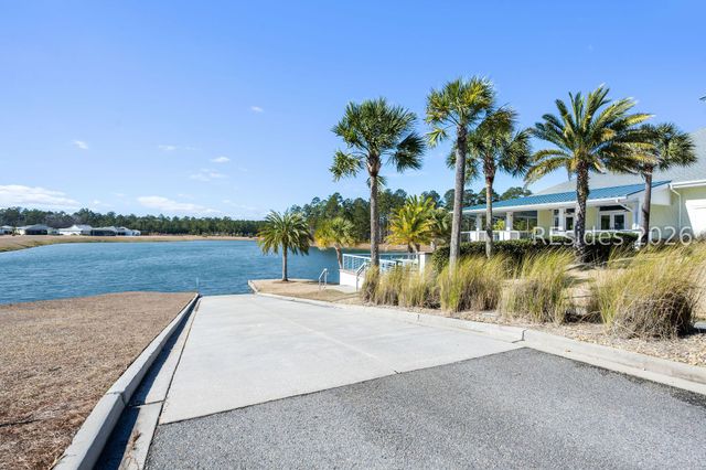 776 St. Somewhere Dr, Hardeeville, SC 29927