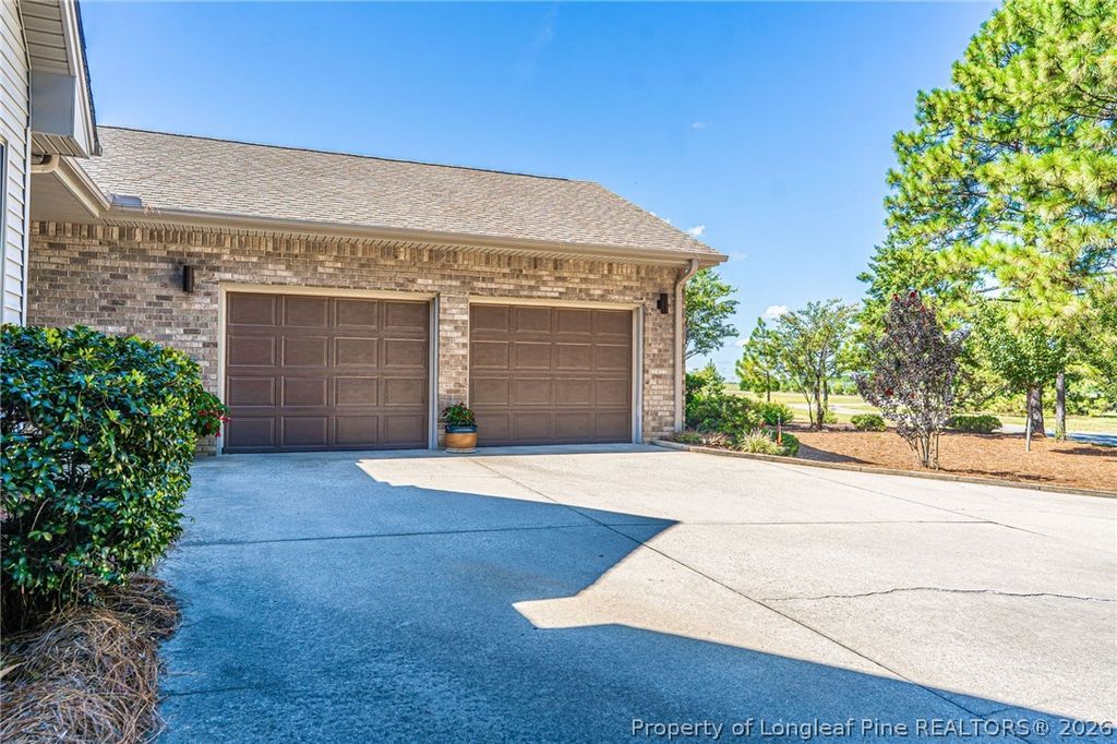19 Highland Drive, Whispering Pines, NC 28327 — photo 4