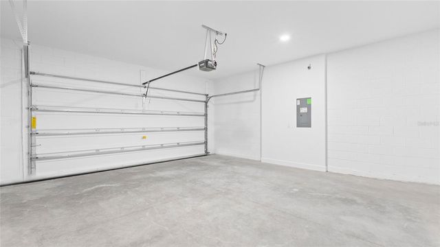 1288 TWIN FARMS COURT, Deland, FL 32724