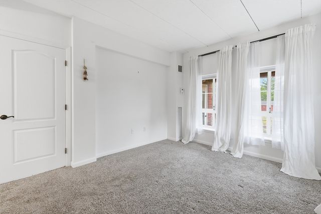 160 Burkhall St 308, Weymouth, MA 02190