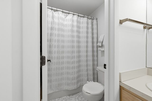 160 Burkhall St 308, Weymouth, MA 02190