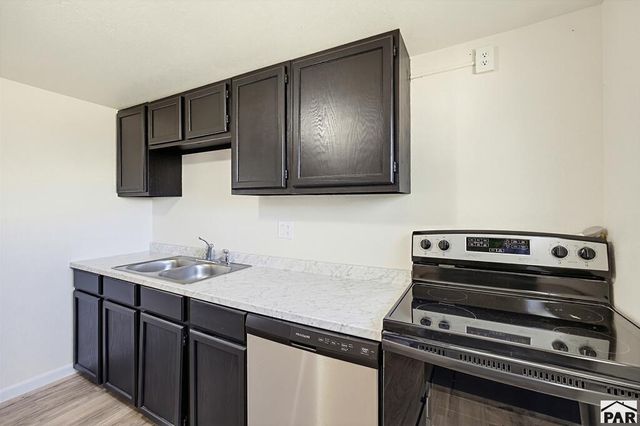 609 E 3rd St, Pueblo, CO 81001