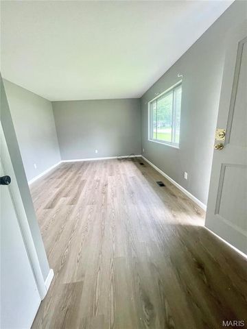 805 JUNIPER Drive, O'fallon, IL 62269