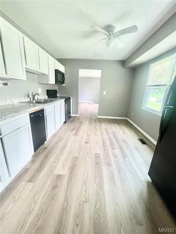 805 JUNIPER Drive, O'fallon, IL 62269