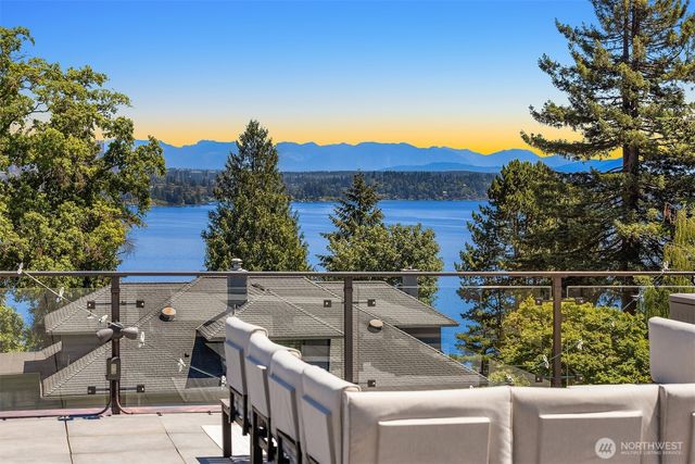 1810 Madrona Drive, Seattle, WA 98122