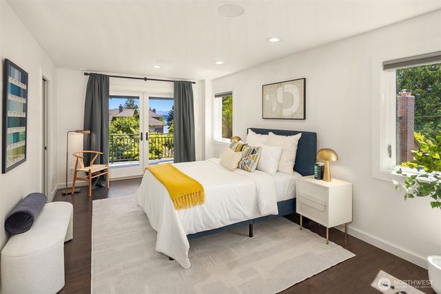 1810 Madrona Drive, Seattle, WA 98122