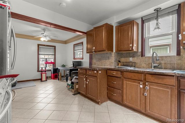 6130 Steadman Street, Dearborn, MI 48126