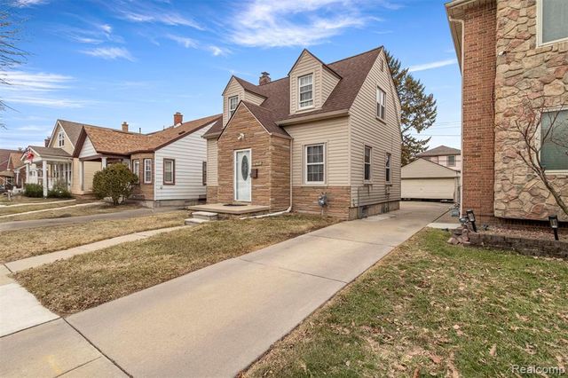 6130 Steadman Street, Dearborn, MI 48126