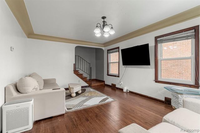 6130 Steadman Street, Dearborn, MI 48126