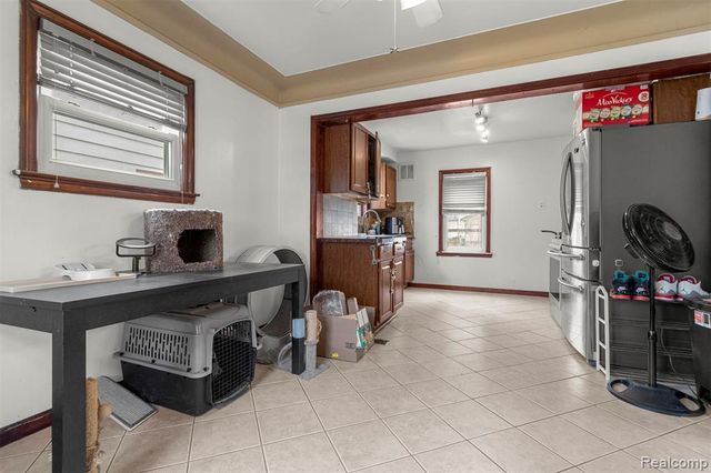 6130 Steadman Street, Dearborn, MI 48126